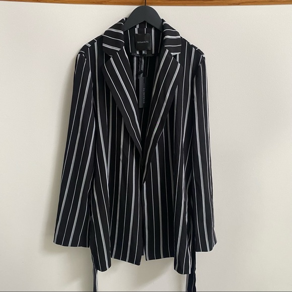 Striped Belted Blazer - Picture 3 of 5